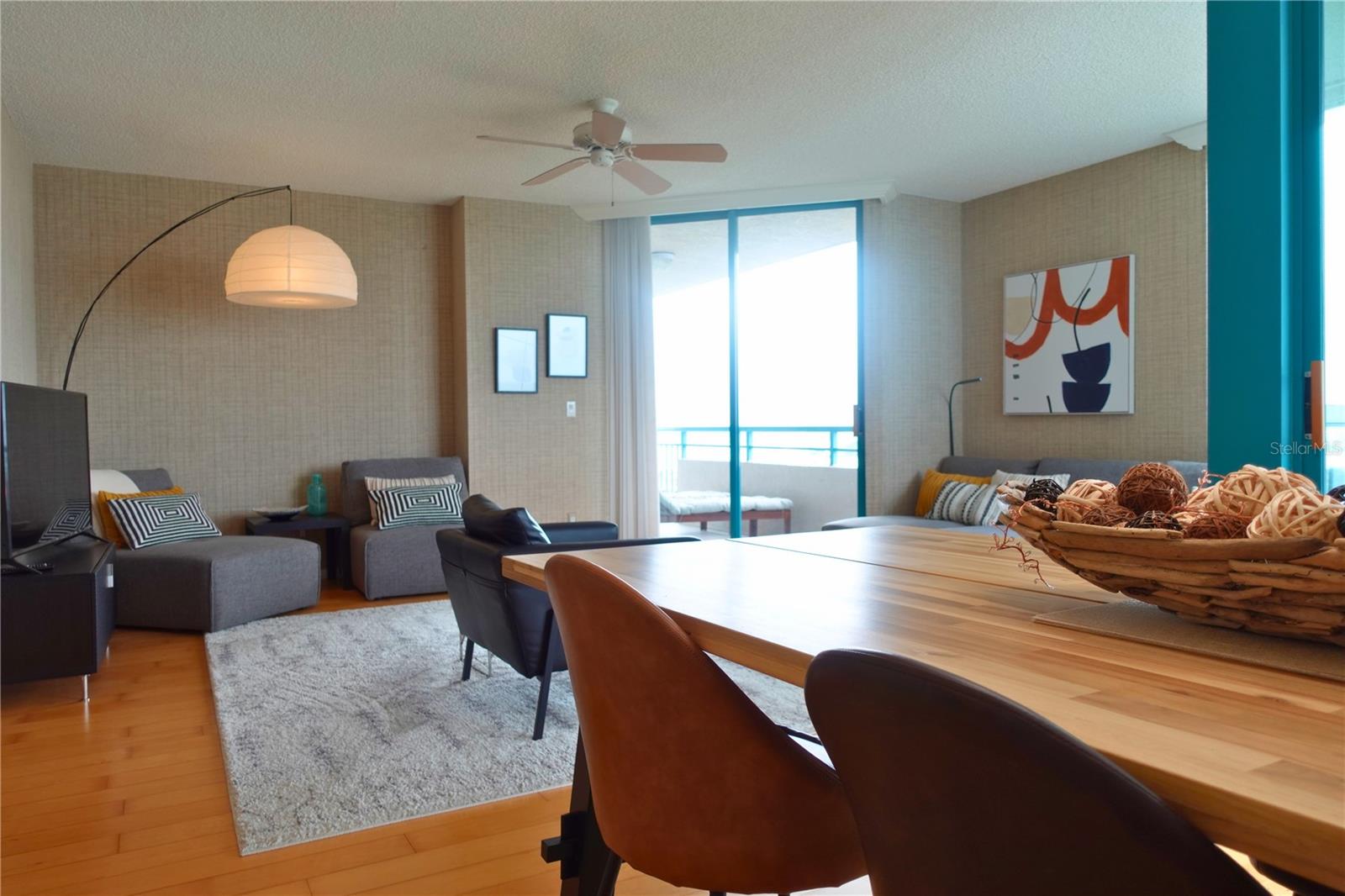 Image 14 of 70 For 1540 Gulf Boulevard 1106