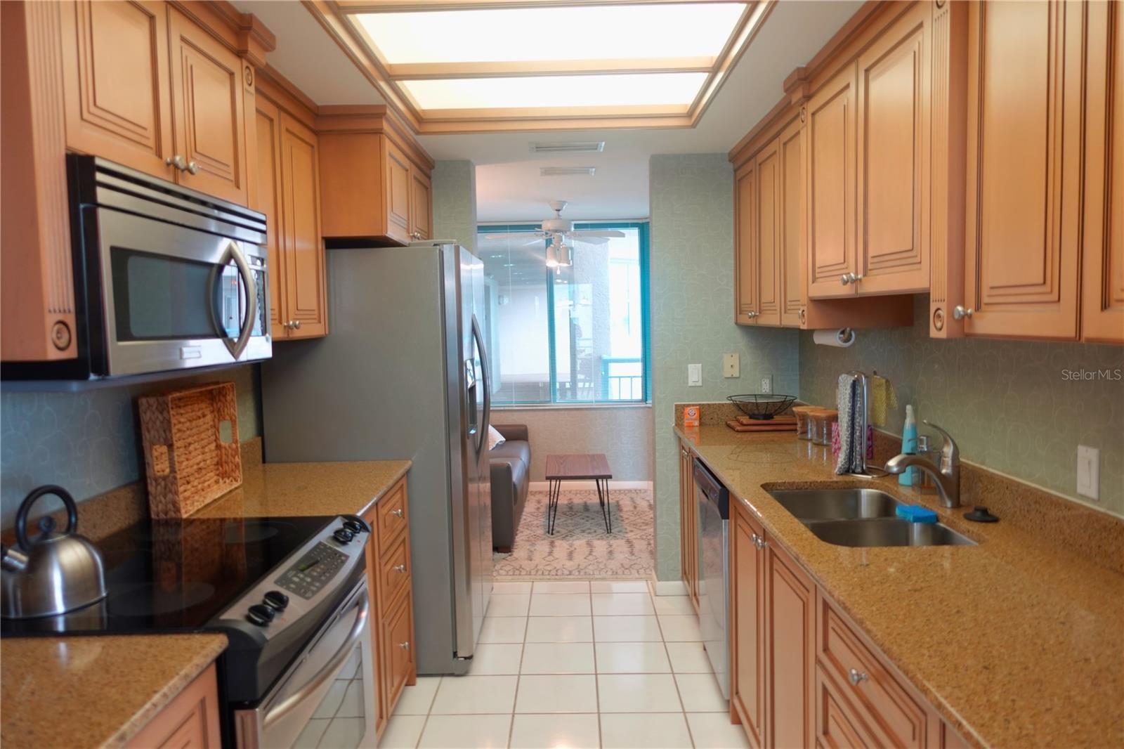 Image 48 of 70 For 1540 Gulf Boulevard 1106