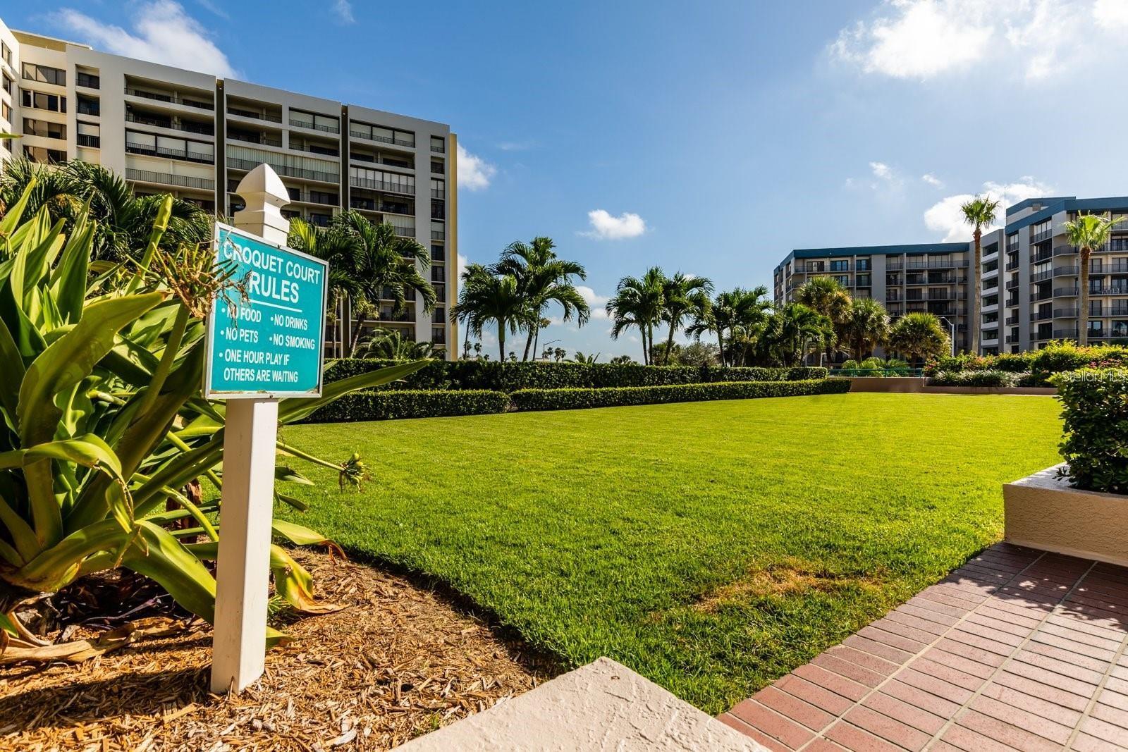 Image 63 of 70 For 1540 Gulf Boulevard 1106