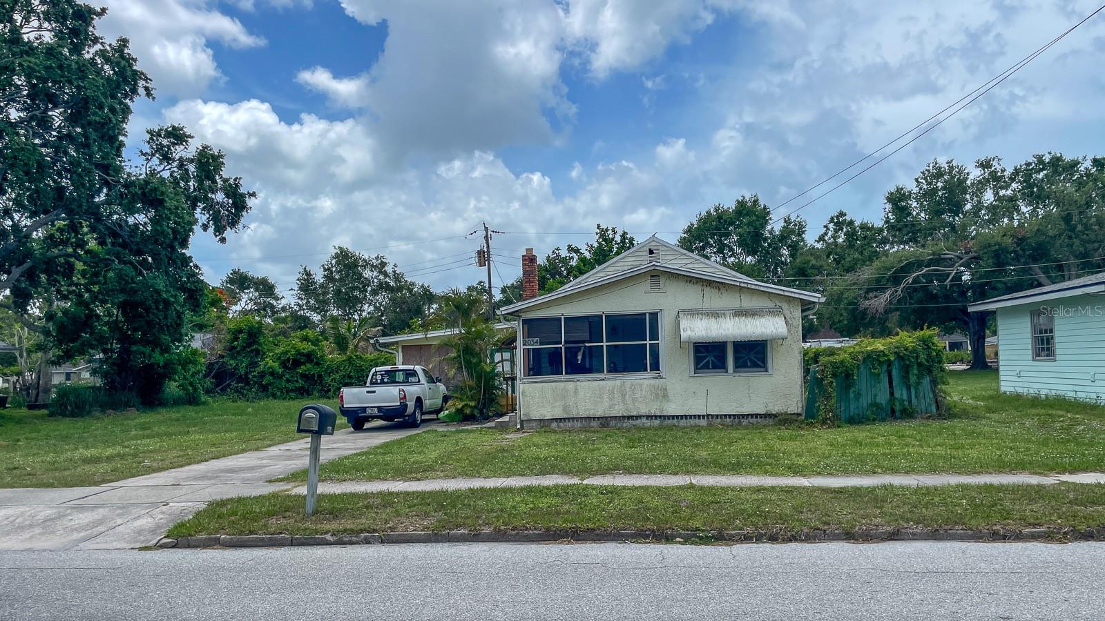 Image 4 of 17 For 2050-2026 10th