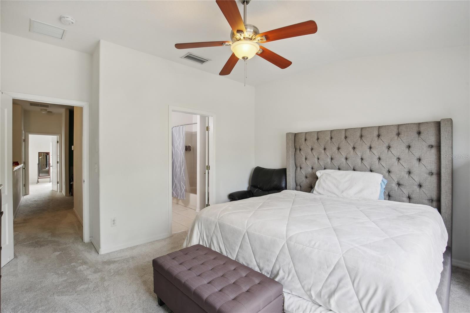 Image 17 of 50 For 30352 Elderwood Drive