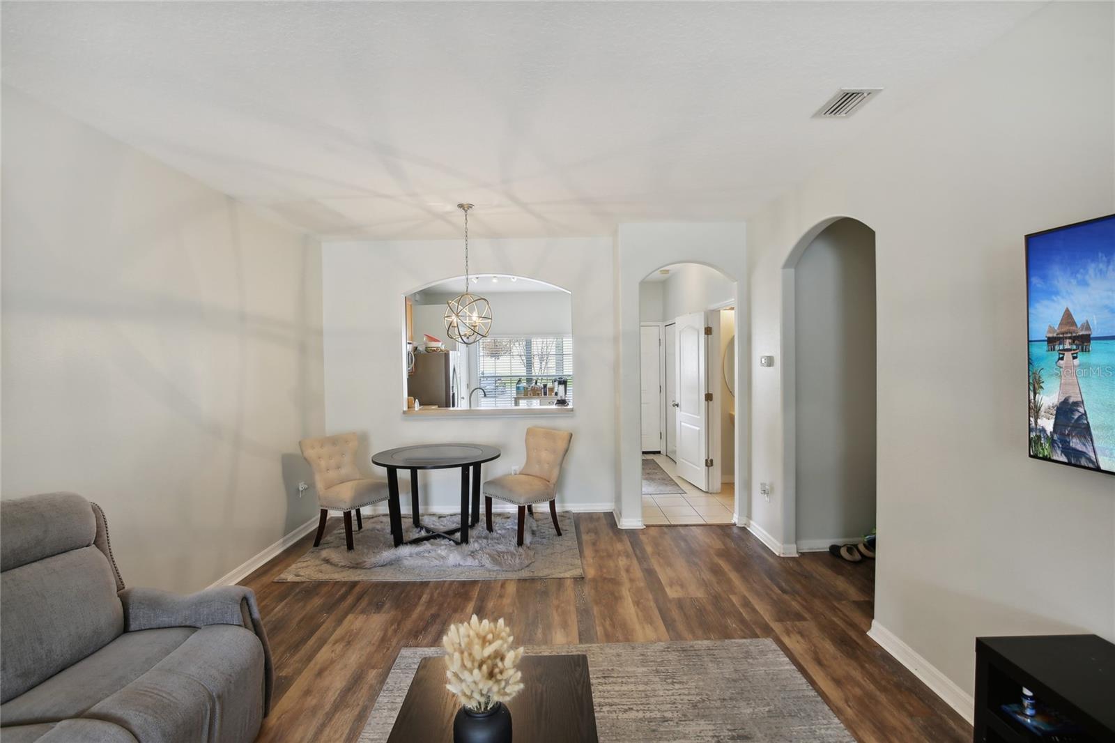 Image 9 of 50 For 30352 Elderwood Drive