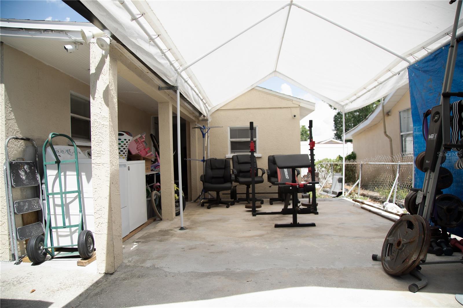 Image 21 of 38 For 2108 Comanche Avenue