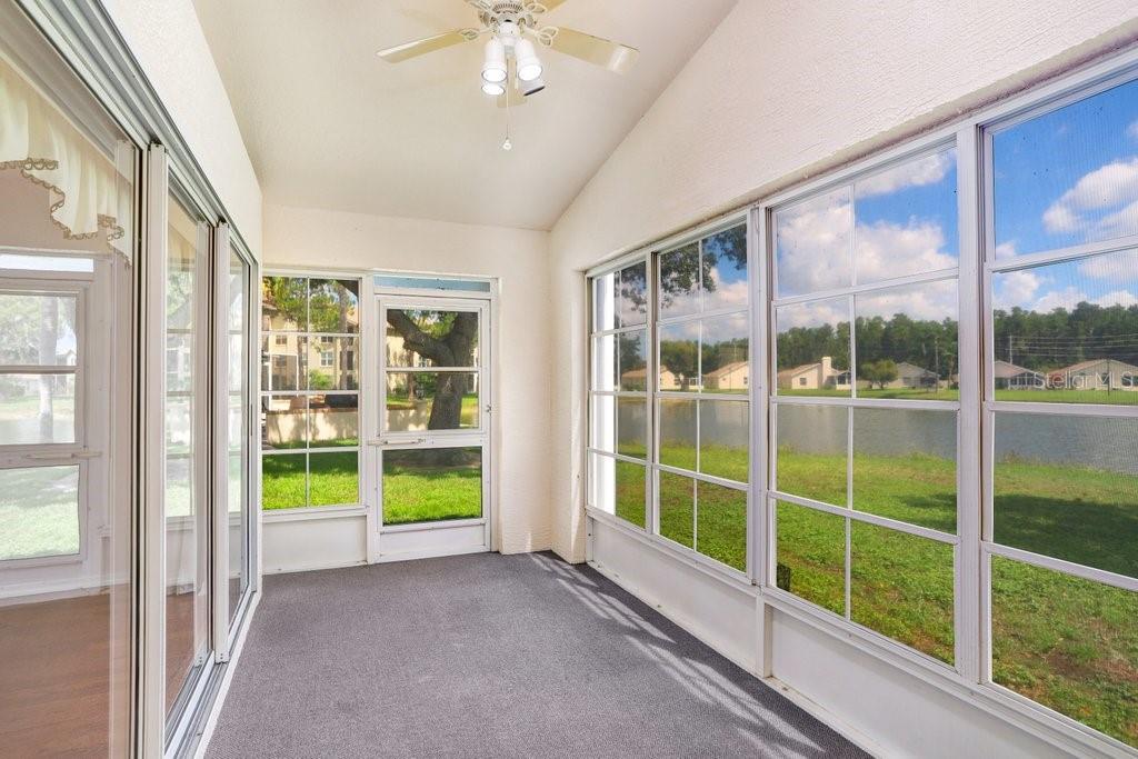Image 38 of 49 For 4407 Whitton Way