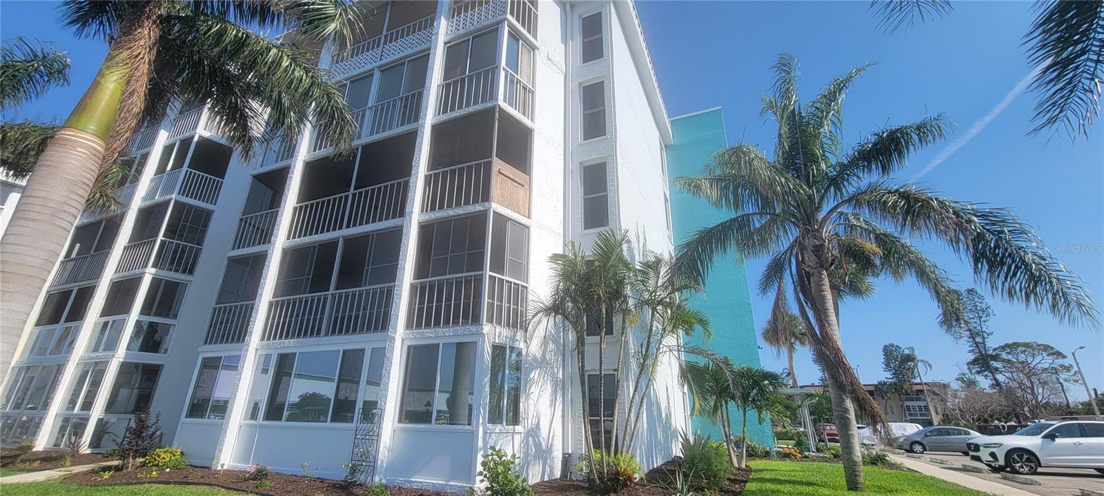 Details for 4900 38th Way S 302, ST PETERSBURG, FL 33711