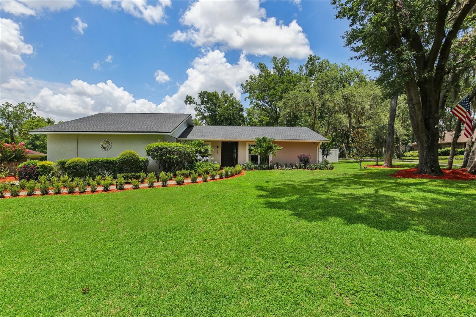 Details for 126 Holly Tree Lane, BRANDON, FL 33511
