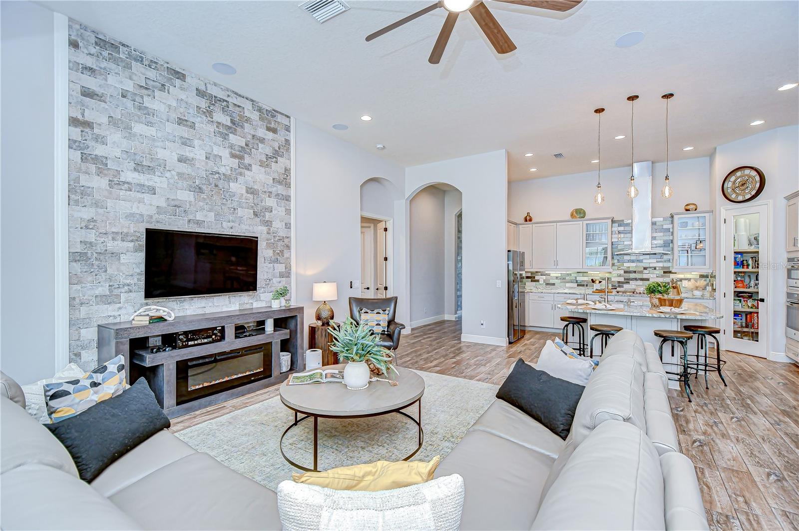 Image 20 of 78 For 4122 Natural Vista Court