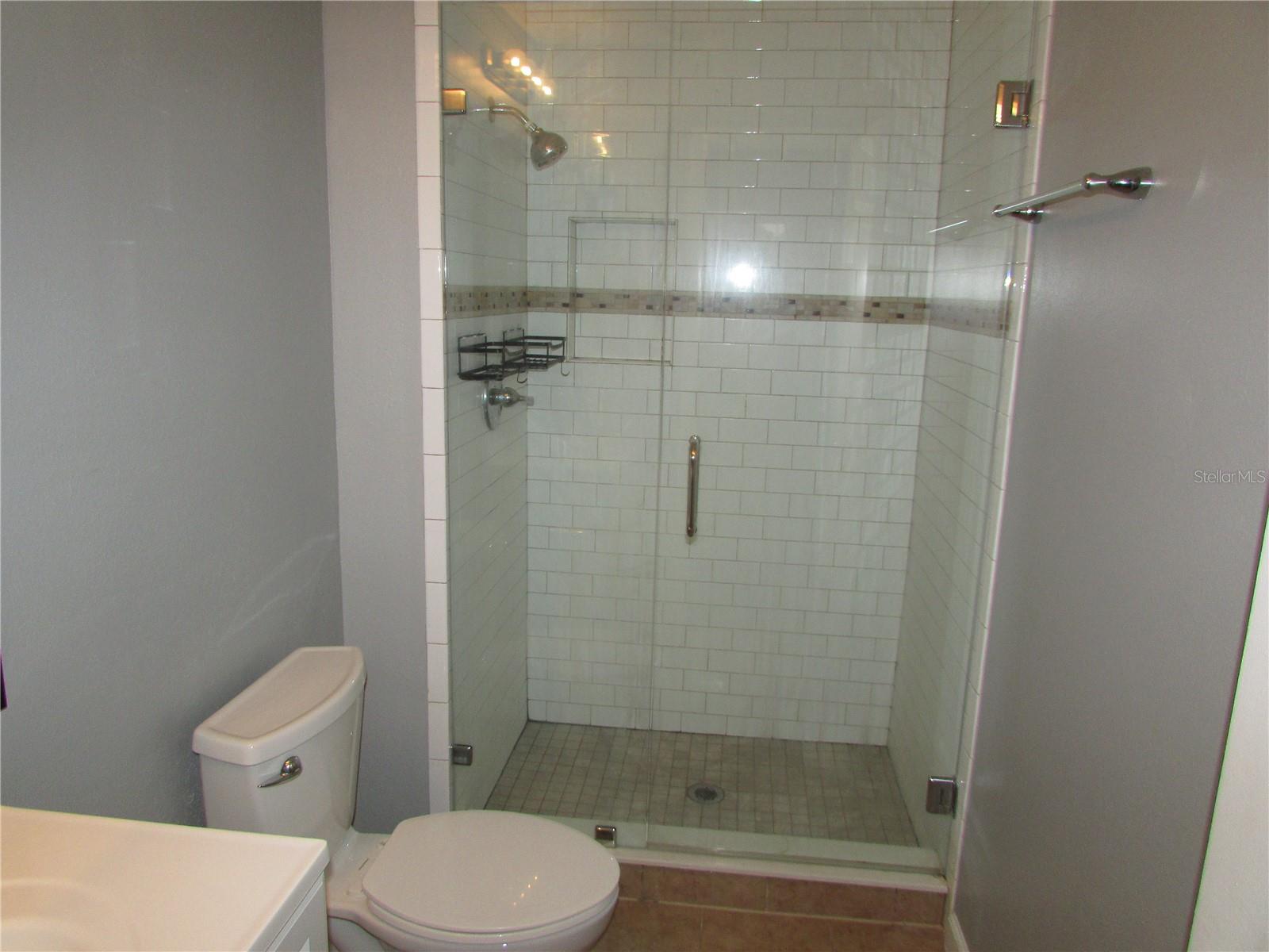 Image 21 of 37 For 5323 Ladywell Court