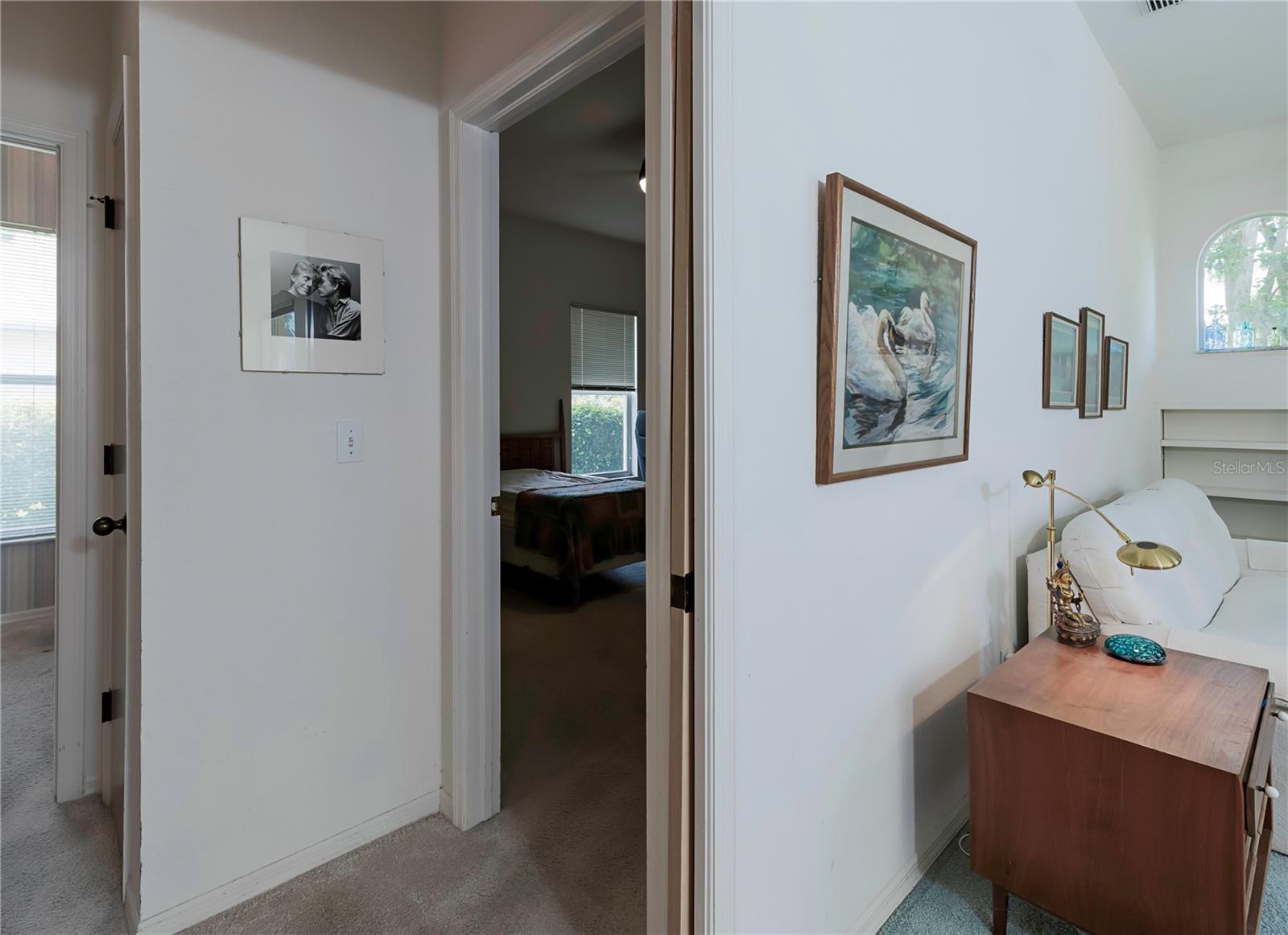 Listing photo id 31 for 2406 Dana Drive