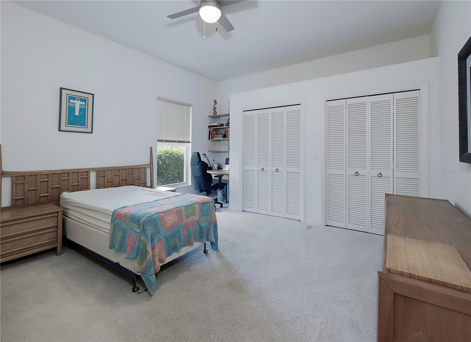 Listing photo id 32 for 2406 Dana Drive
