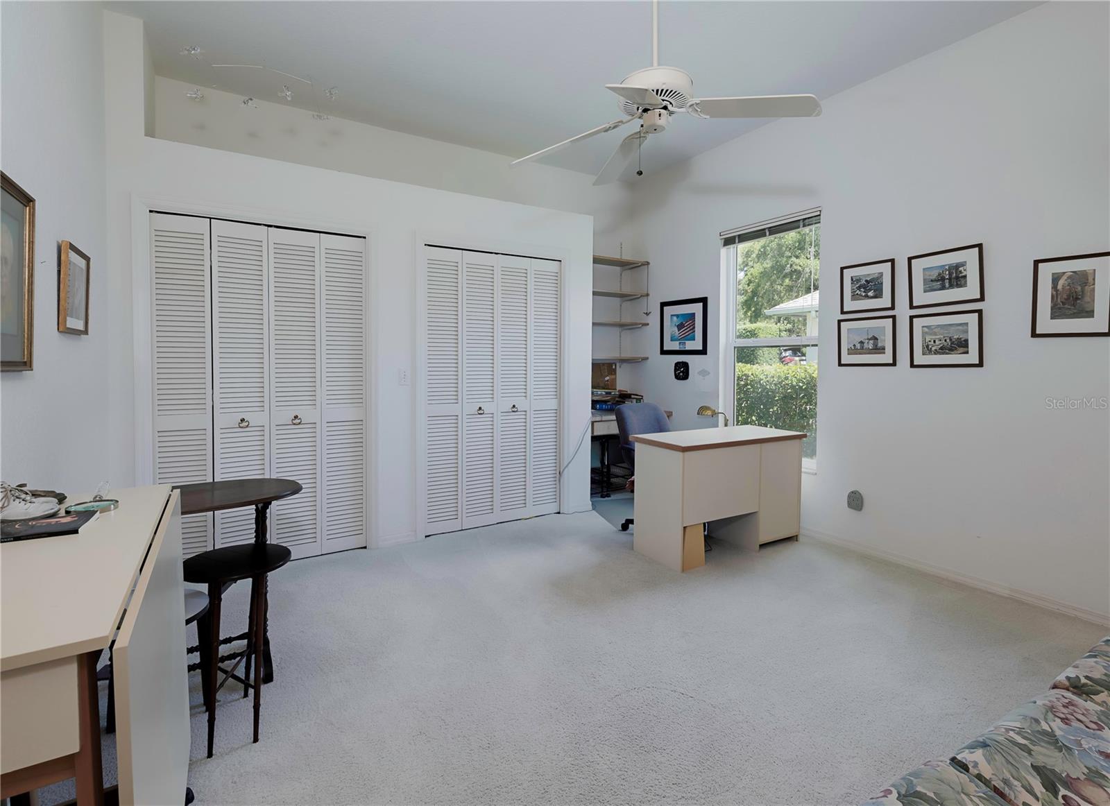 Listing photo id 37 for 2406 Dana Drive