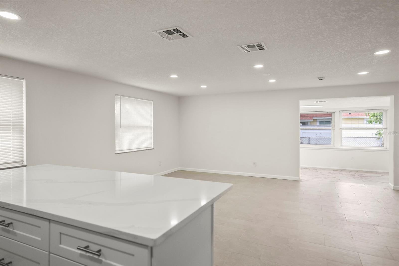 Image 8 of 32 For 8860 58th Street N