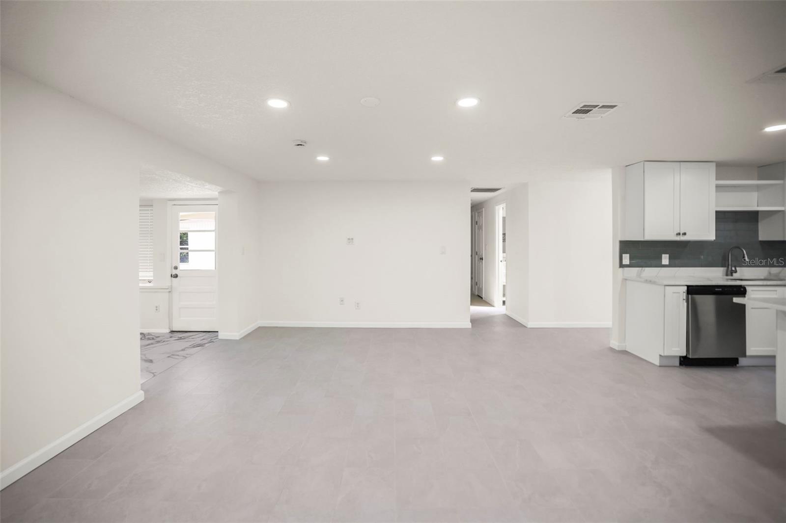Image 9 of 32 For 8860 58th Street N