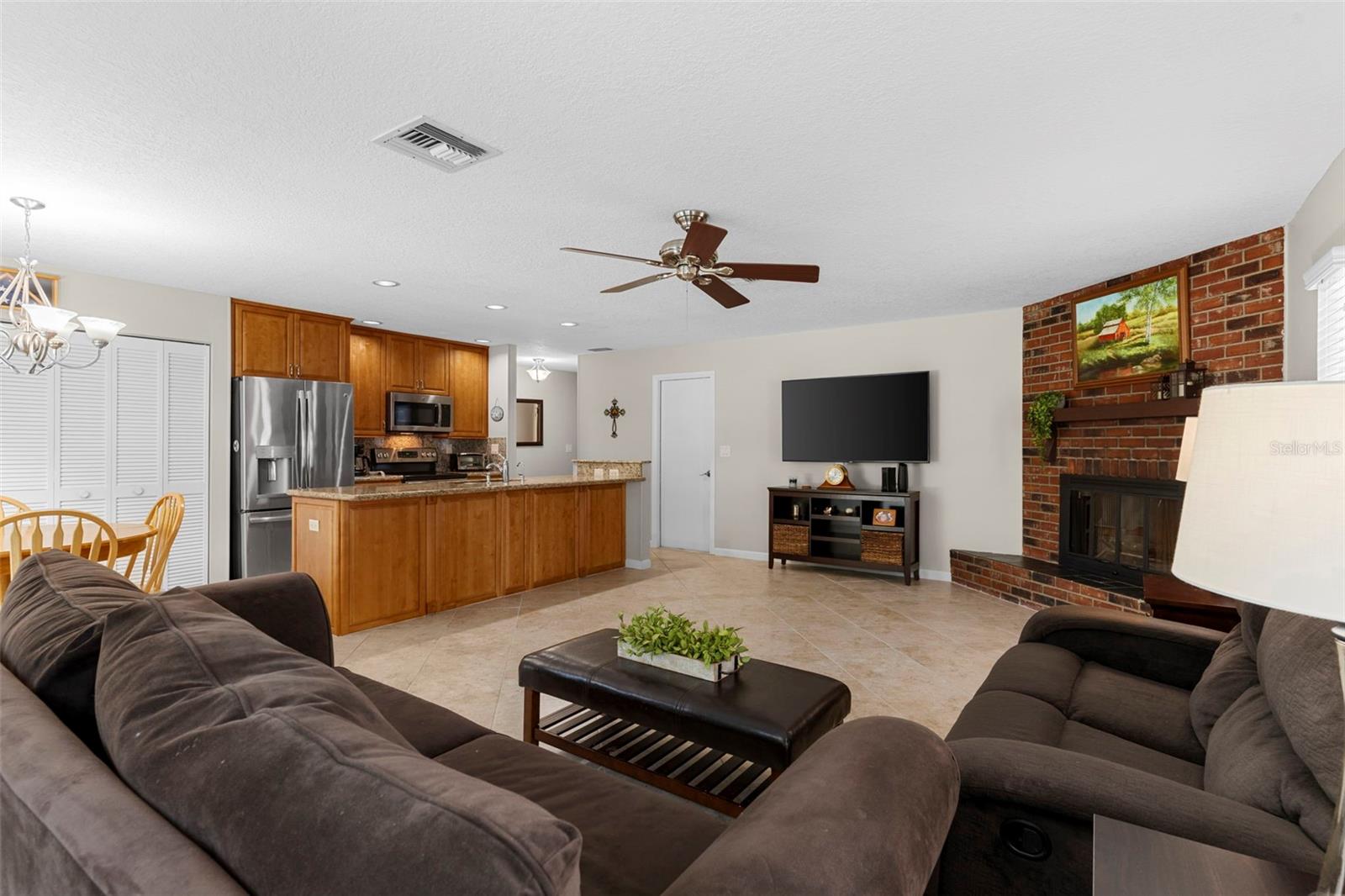 Image 10 of 36 For 1667 Orangeside Road