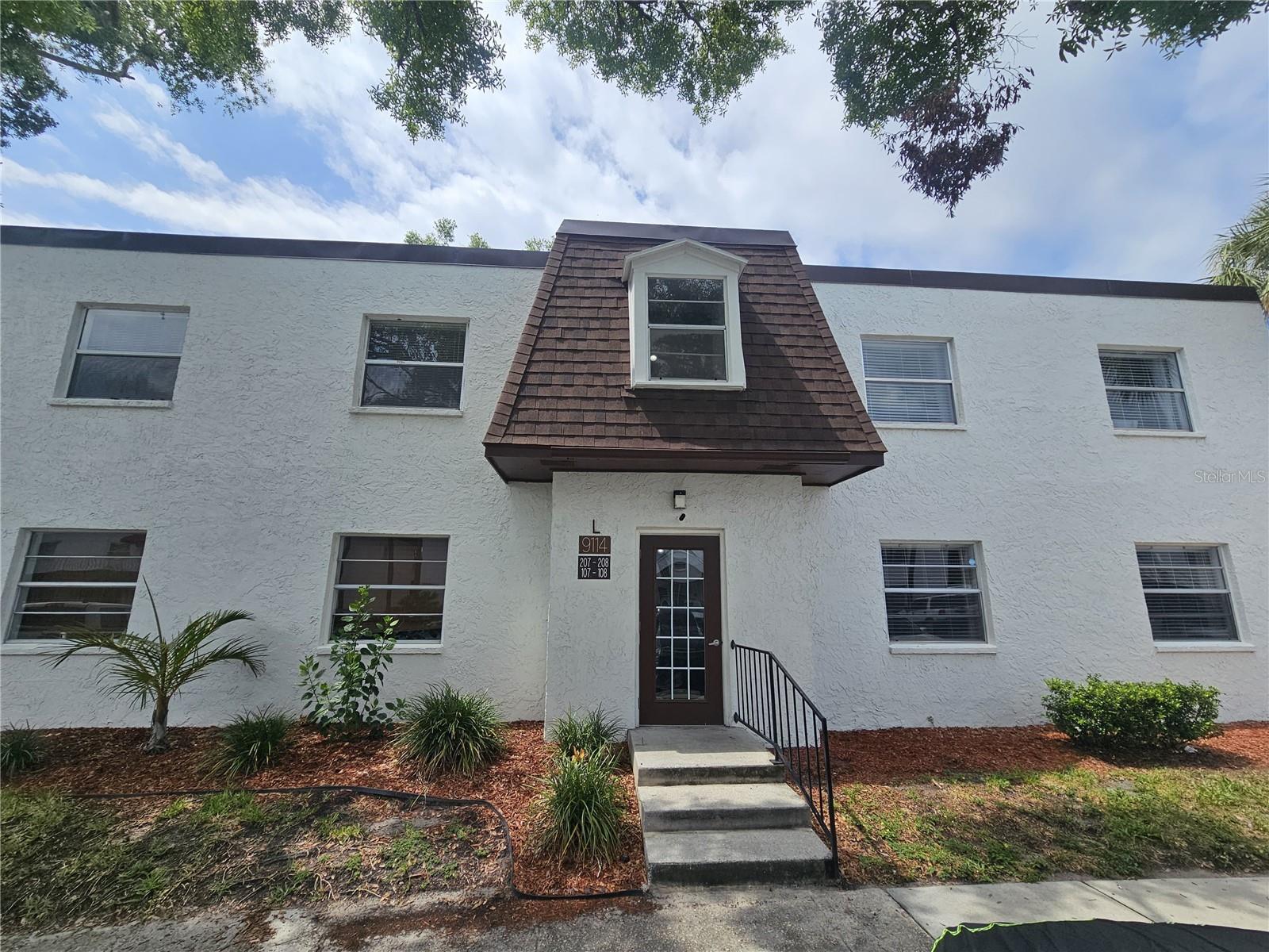 Image 17 of 18 For 9114 Tudor Dr  L207