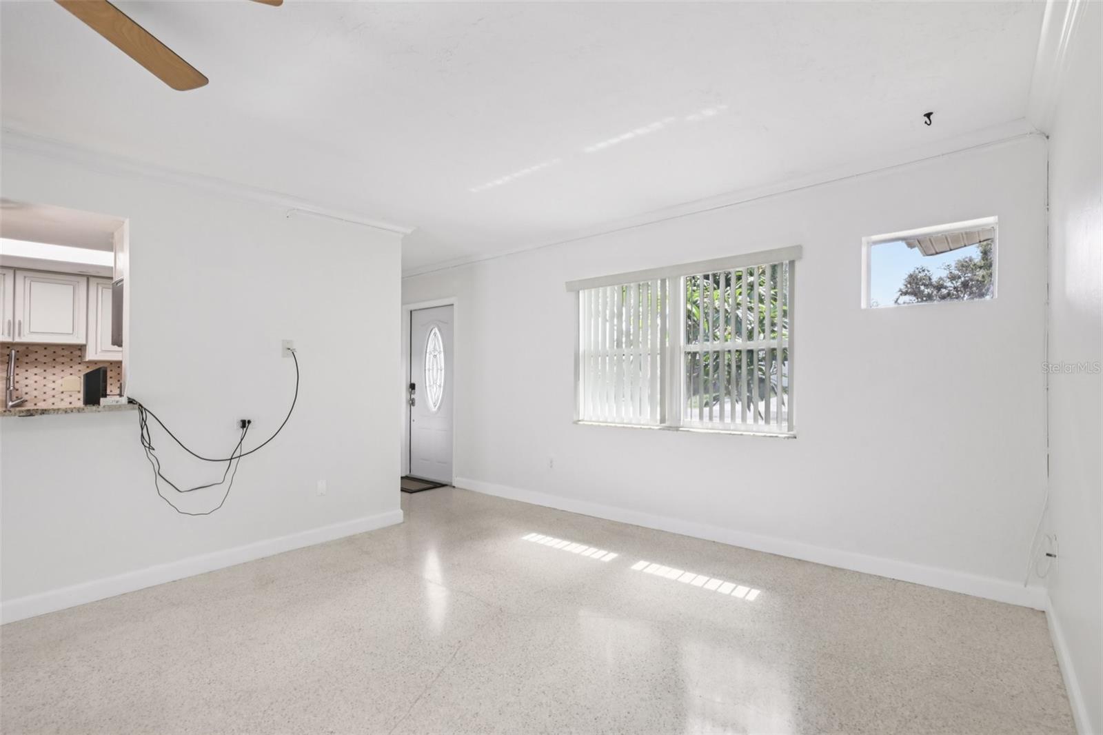 Image 6 of 43 For 6220 Murdock Avenue