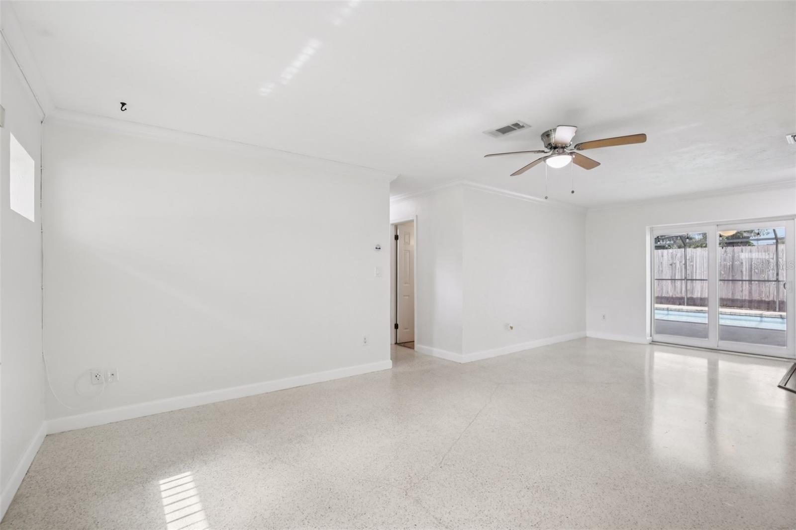 Image 7 of 43 For 6220 Murdock Avenue