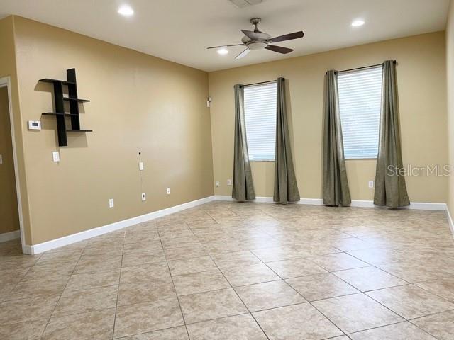 Image 11 of 66 For 20418 Carolina Cherry Court