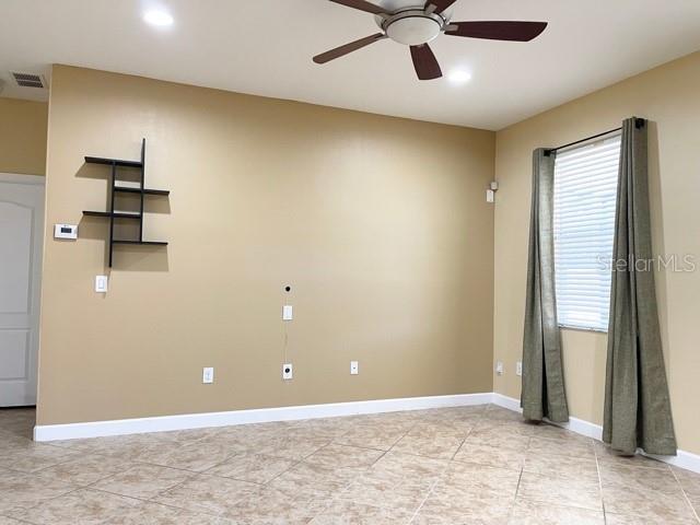 Image 13 of 66 For 20418 Carolina Cherry Court