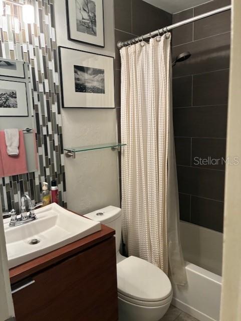Image 21 of 25 For 3239 Boca Ciega Drive N