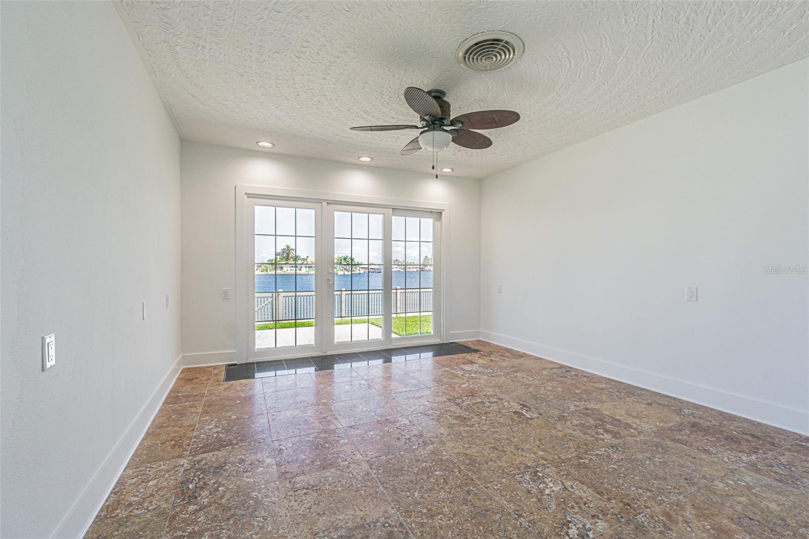 Image 12 of 54 For 5950 Bikini Way N