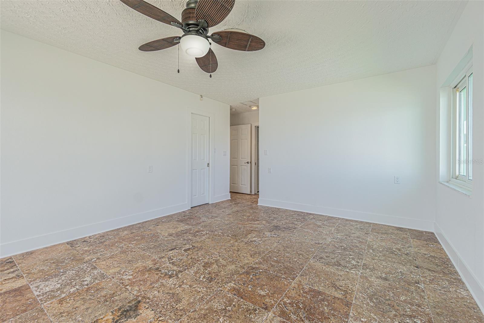 Image 14 of 54 For 5950 Bikini Way N