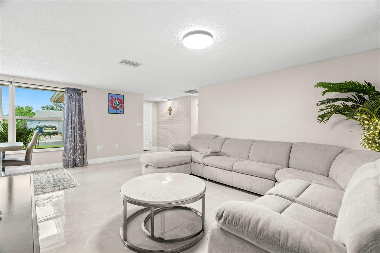 Image 3 of 14 For 6715 Ranchwood Loop