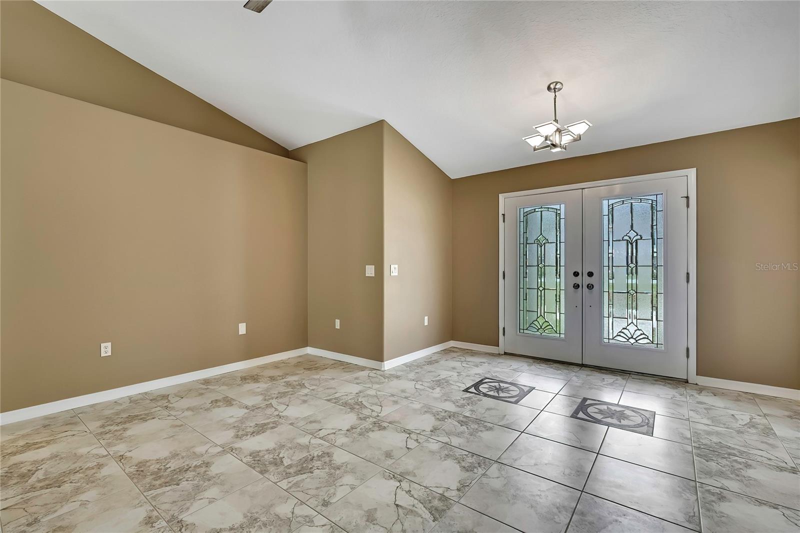 Image 6 of 55 For 12320 Papercraft Avenue