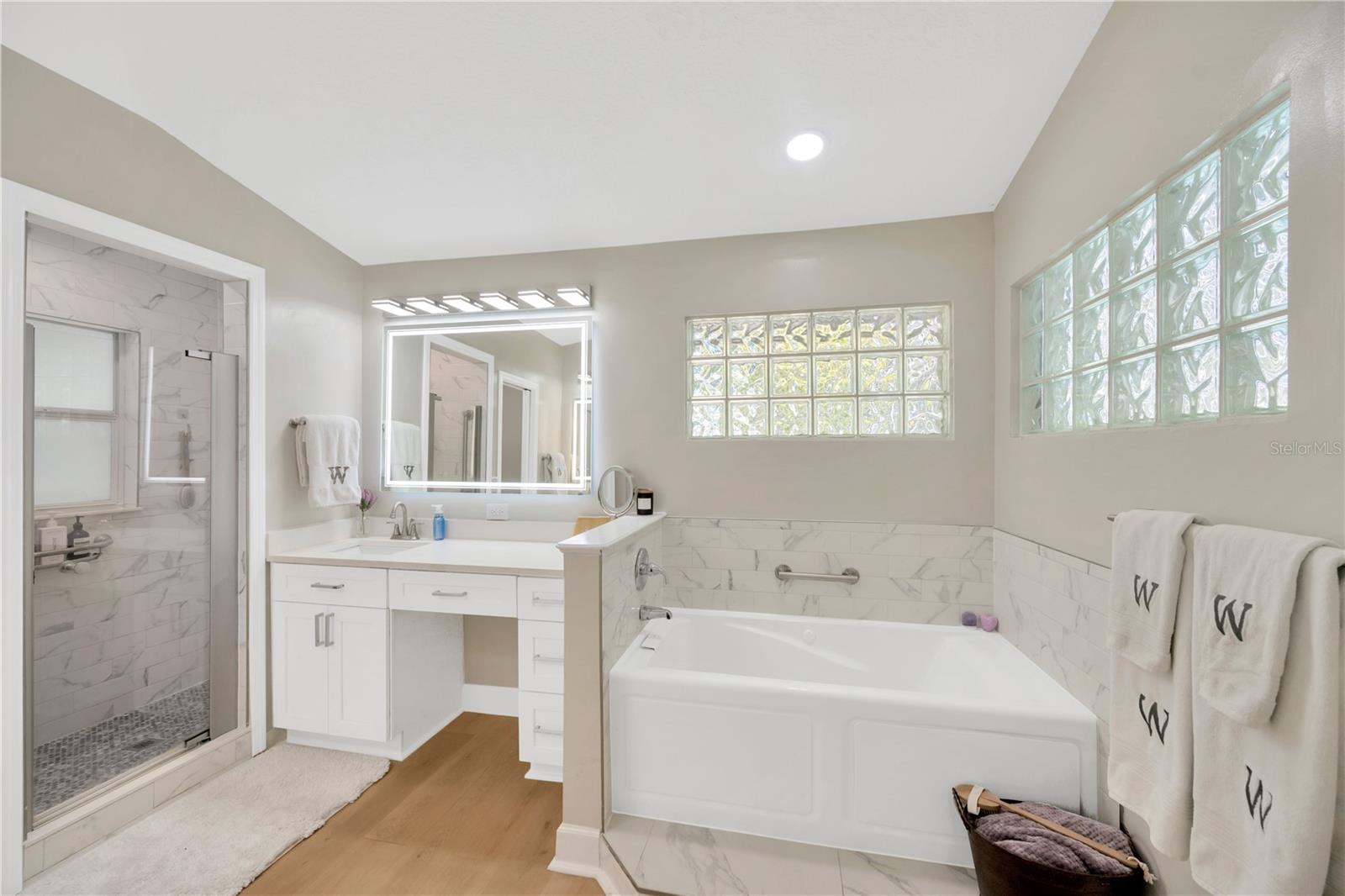 Image 38 of 67 For 4617 Basswood Street