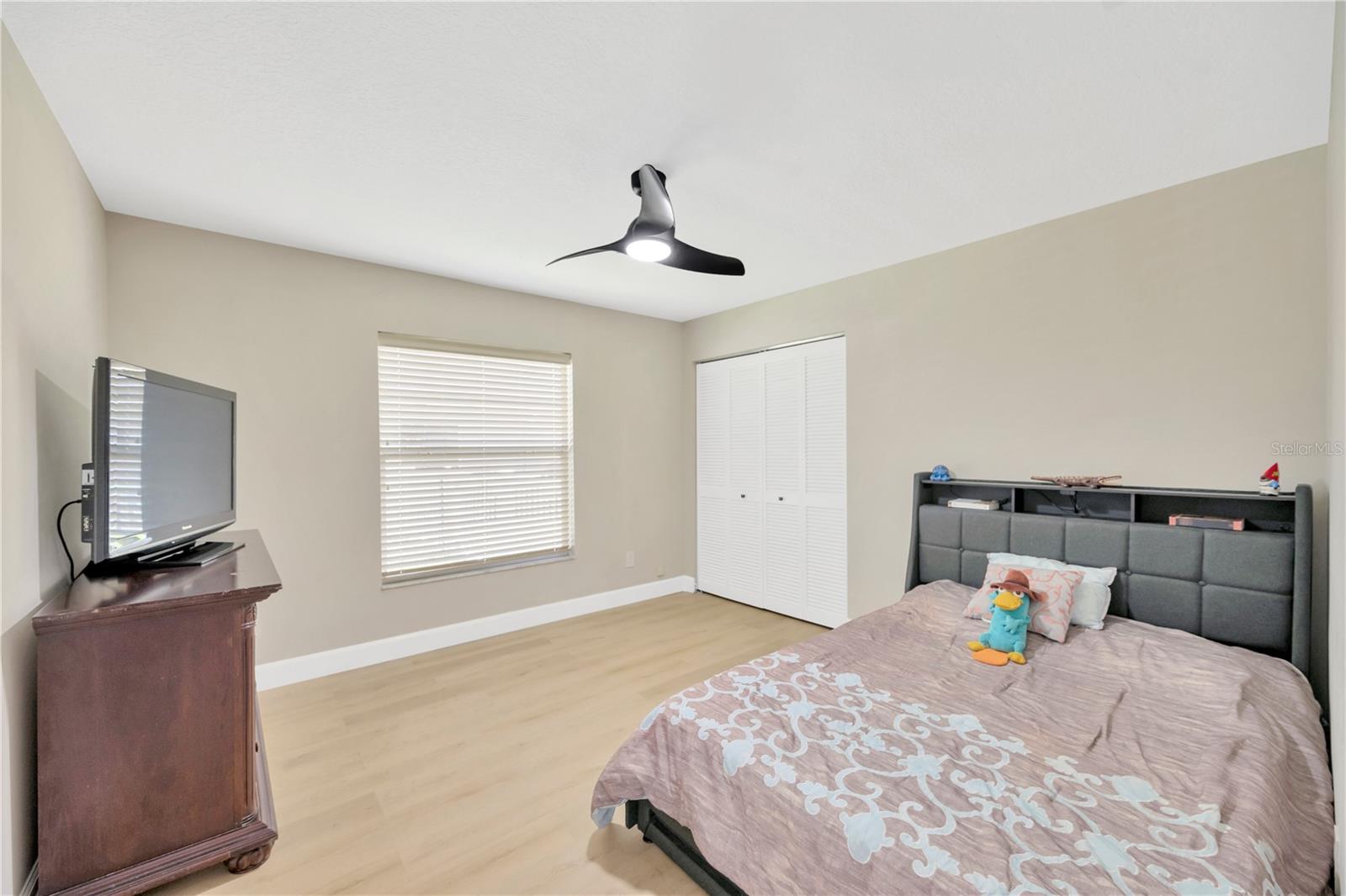 Image 50 of 67 For 4617 Basswood Street