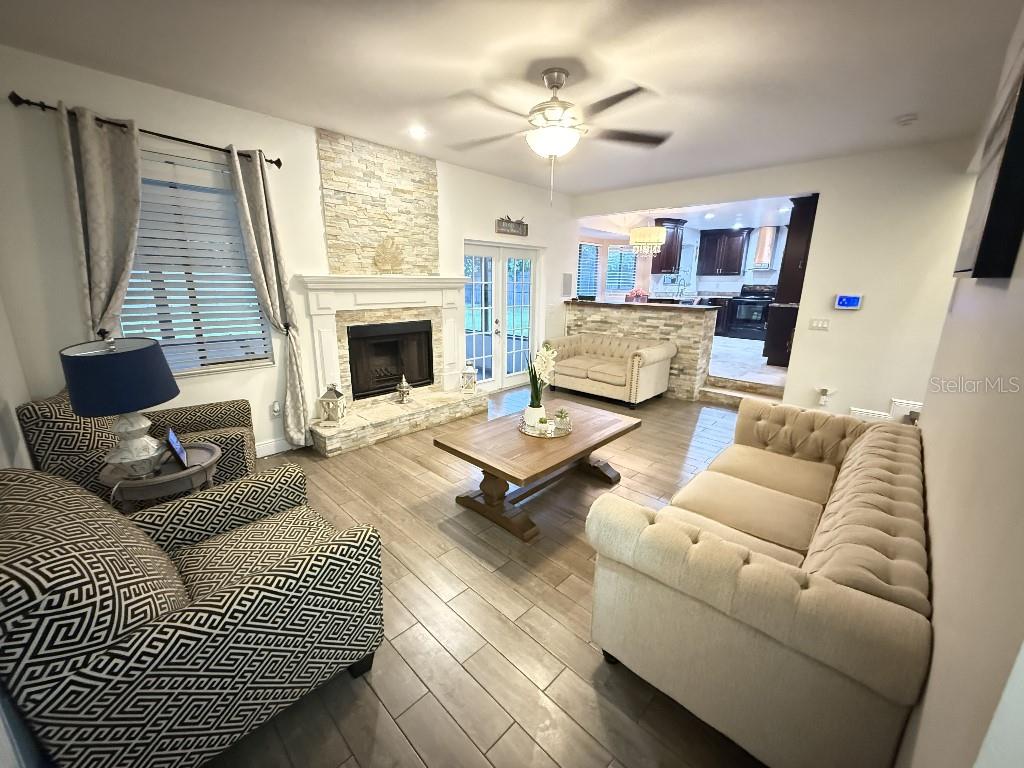 Image 10 of 21 For 4662 Tiffany Woods Circle