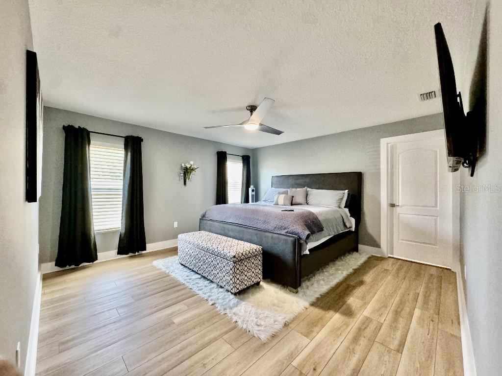 Image 4 of 7 For 4029 9th Avenue S