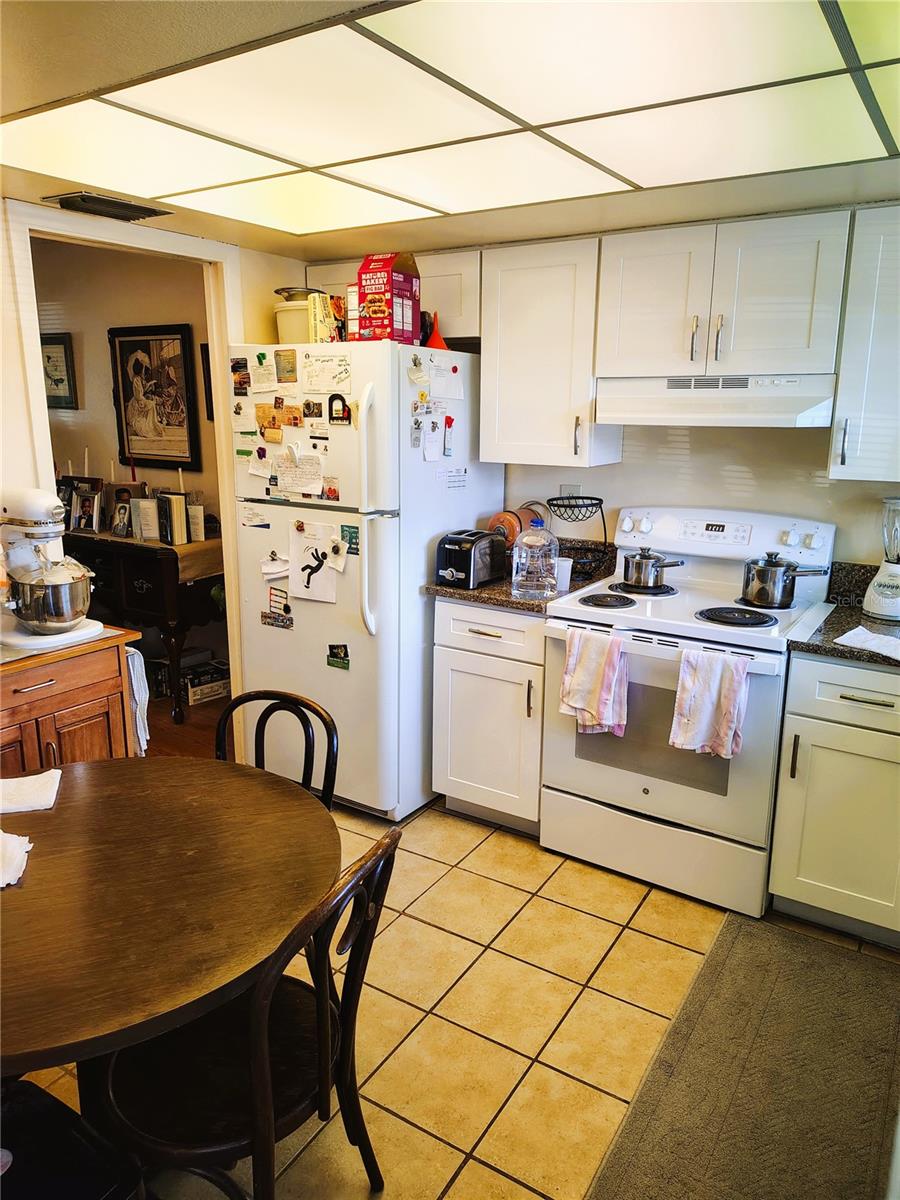 Image 3 of 8 For 1620 58th Avenue N 6