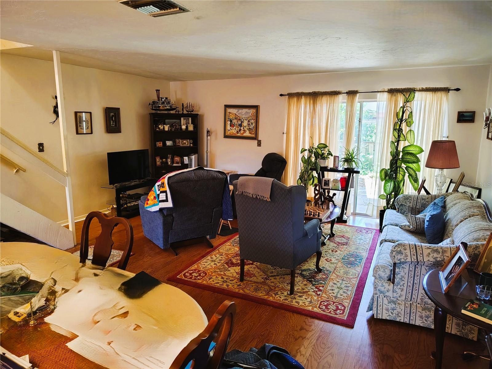 Image 4 of 8 For 1620 58th Avenue N 6