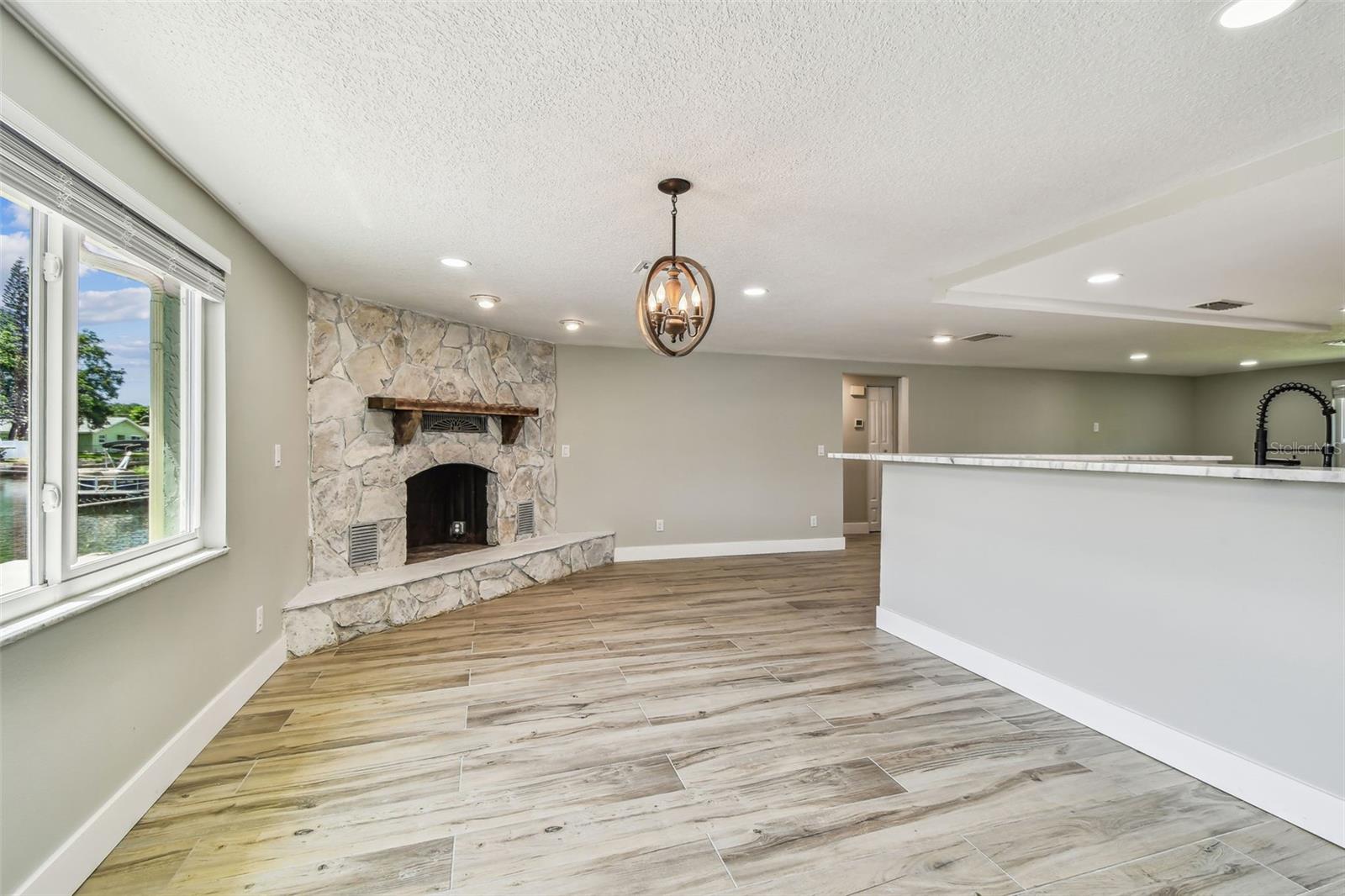 Image 16 of 92 For 13909 Berkowitz Avenue