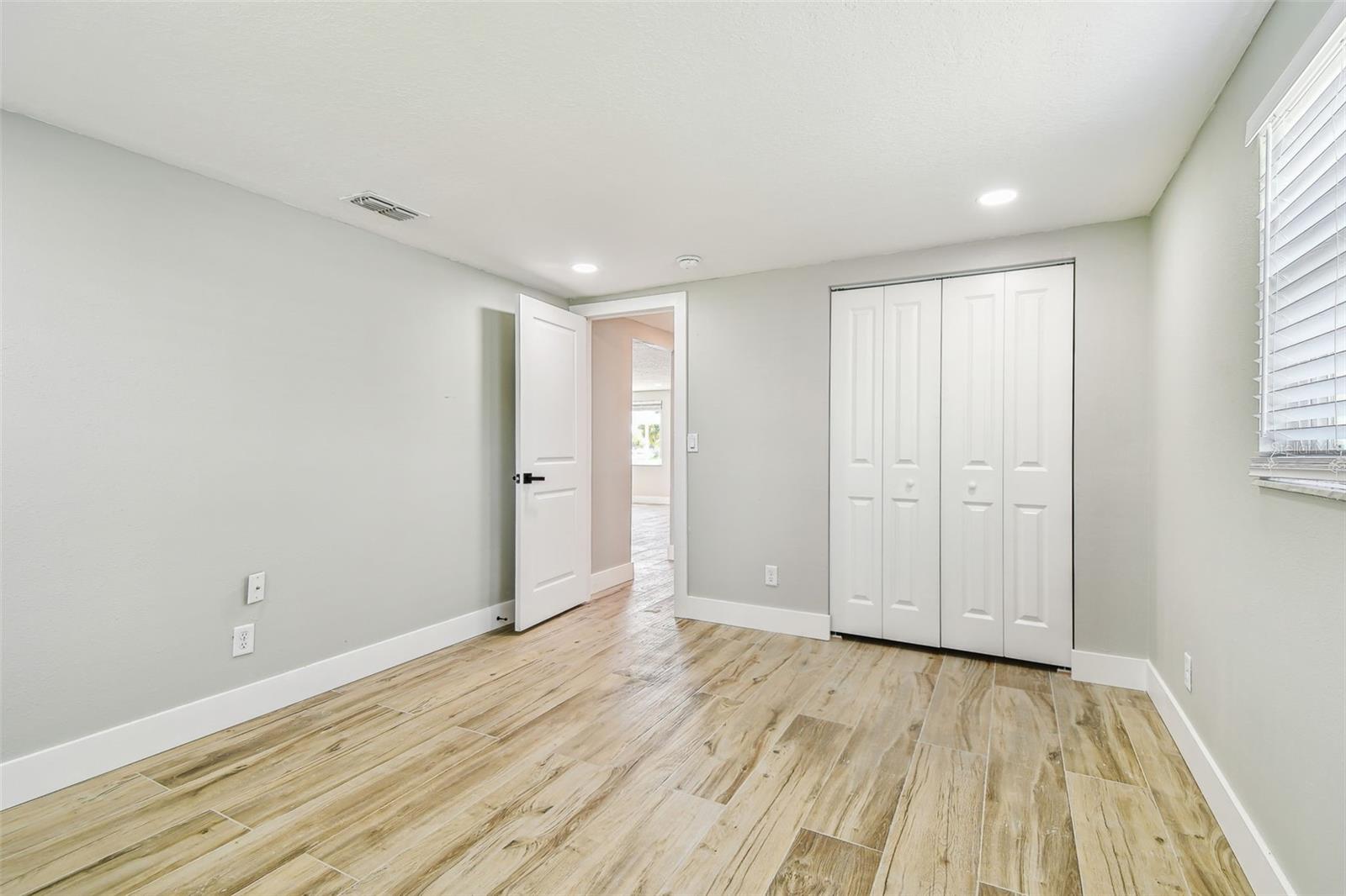 Image 35 of 92 For 13909 Berkowitz Avenue