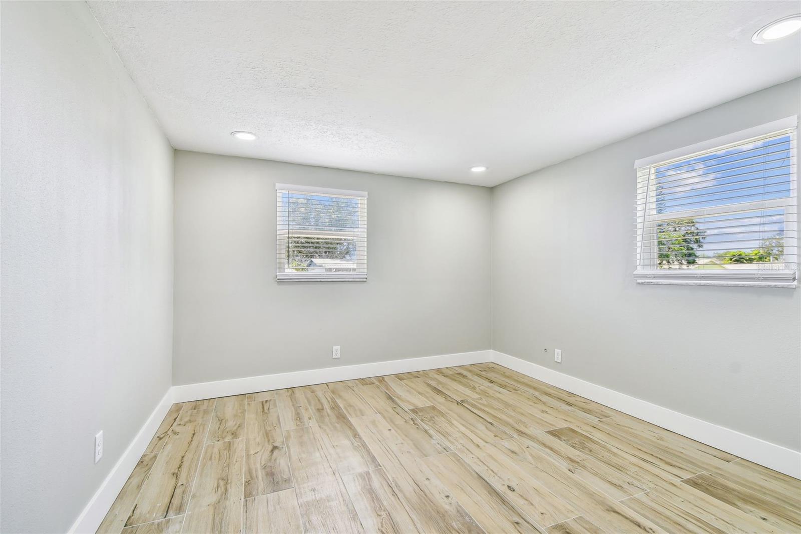 Image 42 of 92 For 13909 Berkowitz Avenue