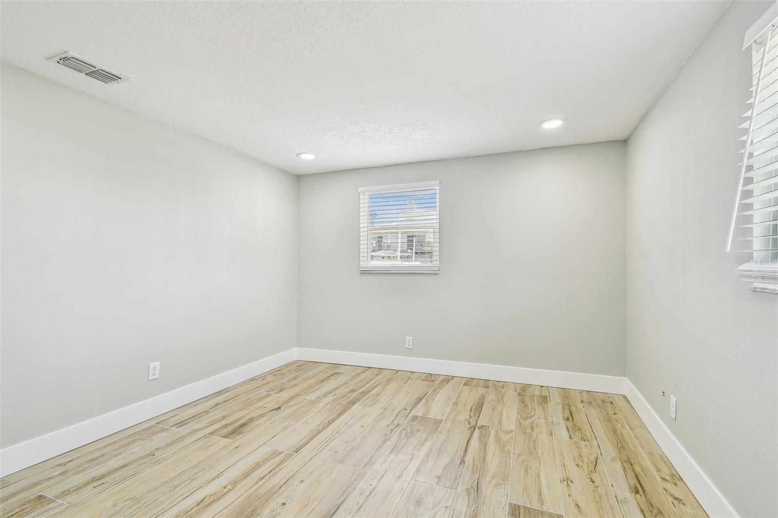 Image 47 of 92 For 13909 Berkowitz Avenue