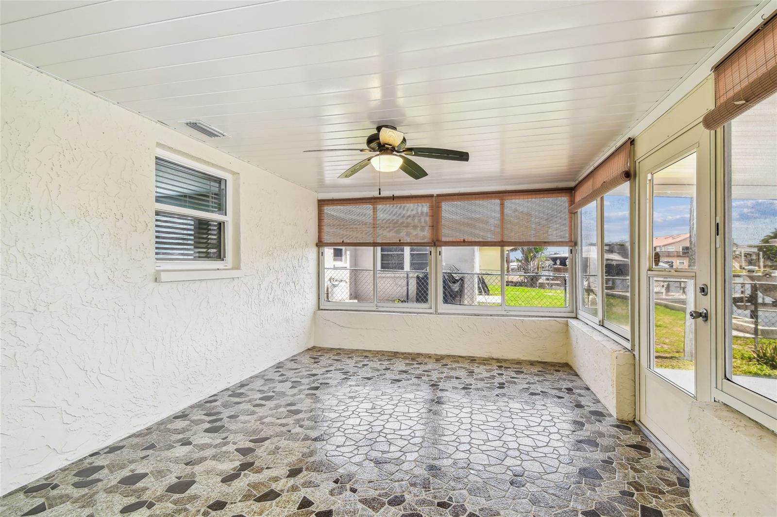 Image 49 of 92 For 13909 Berkowitz Avenue