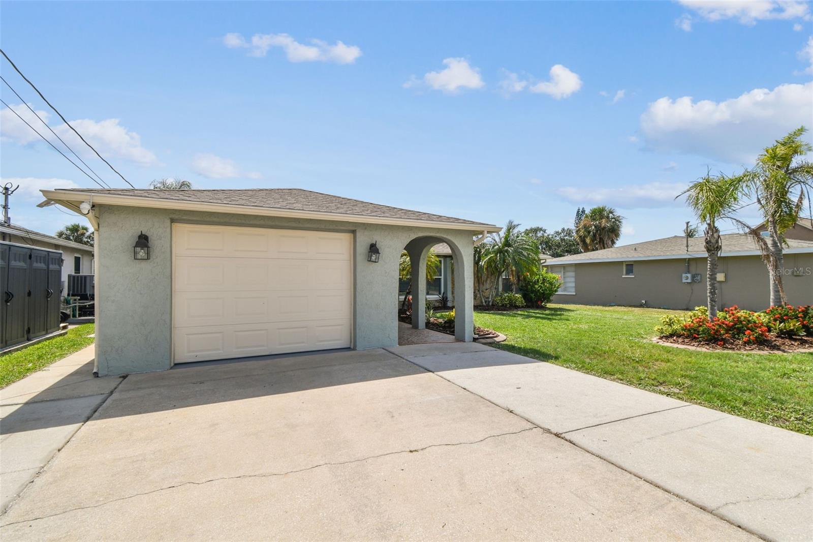 Image 88 of 92 For 13909 Berkowitz Avenue