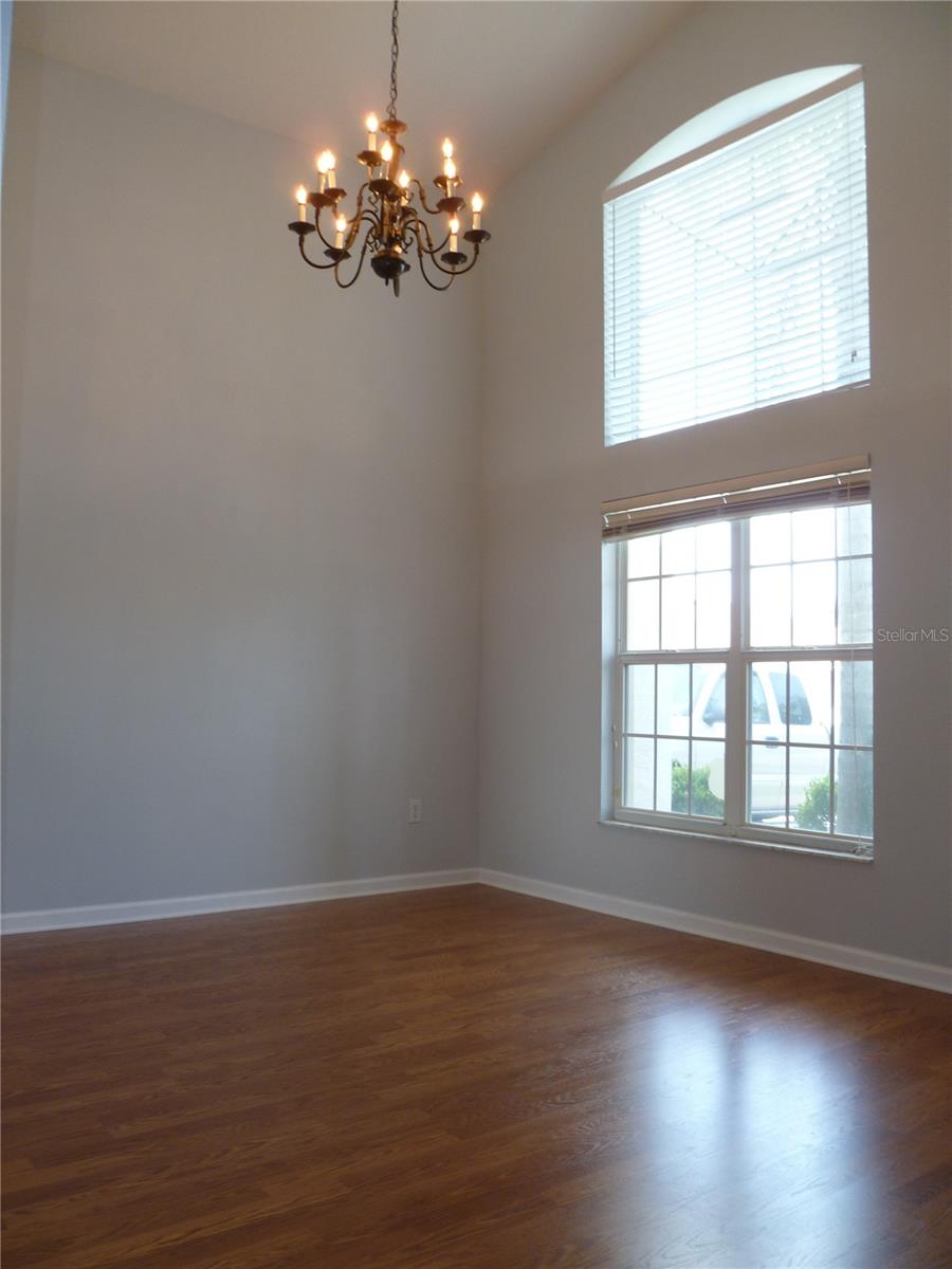 Image 17 of 24 For 6936 Cohasset Circle