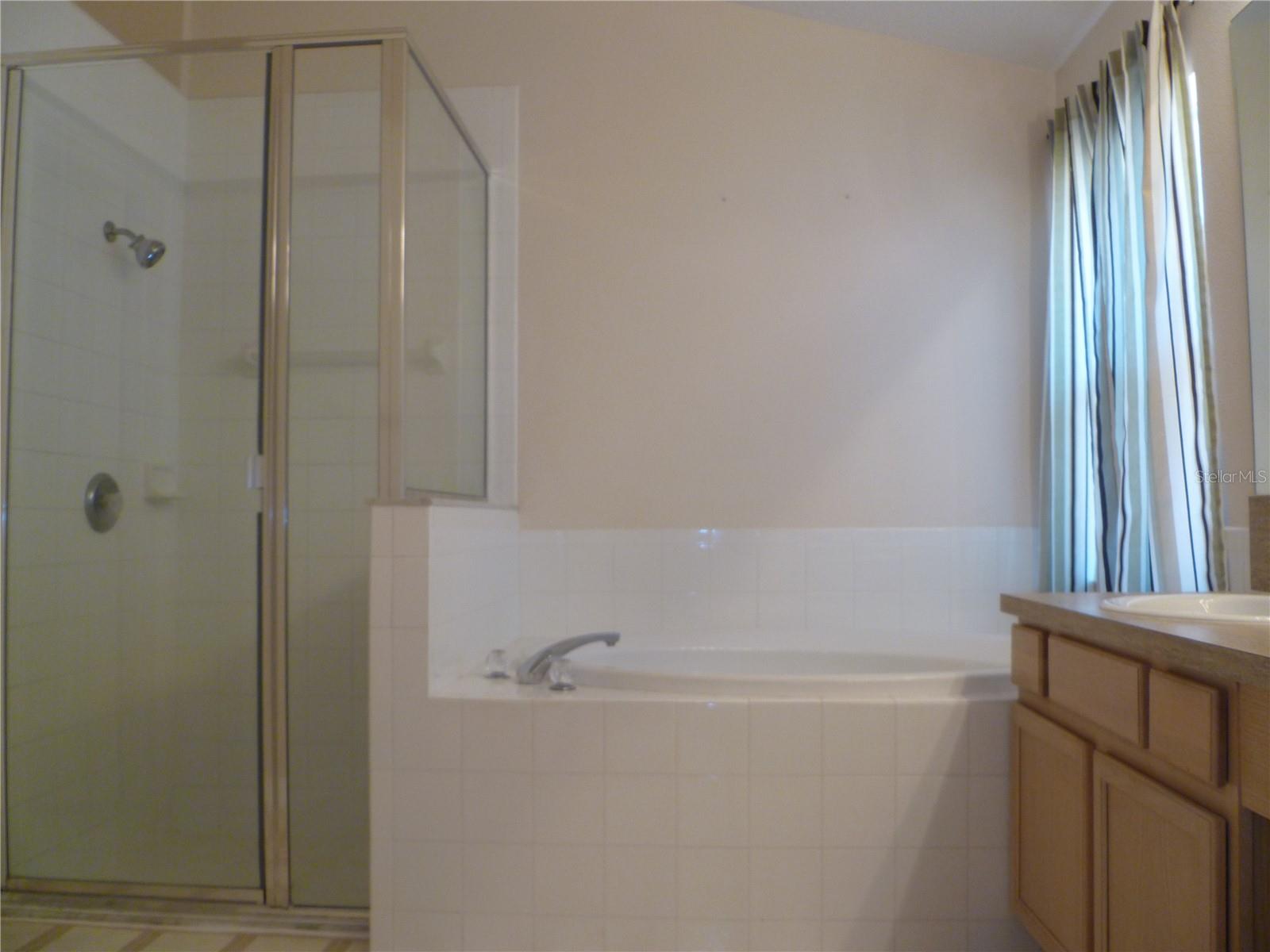 Image 20 of 24 For 6936 Cohasset Circle