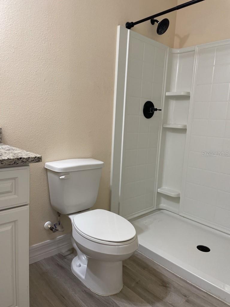 Image 6 of 17 For 16910 27 Avenue