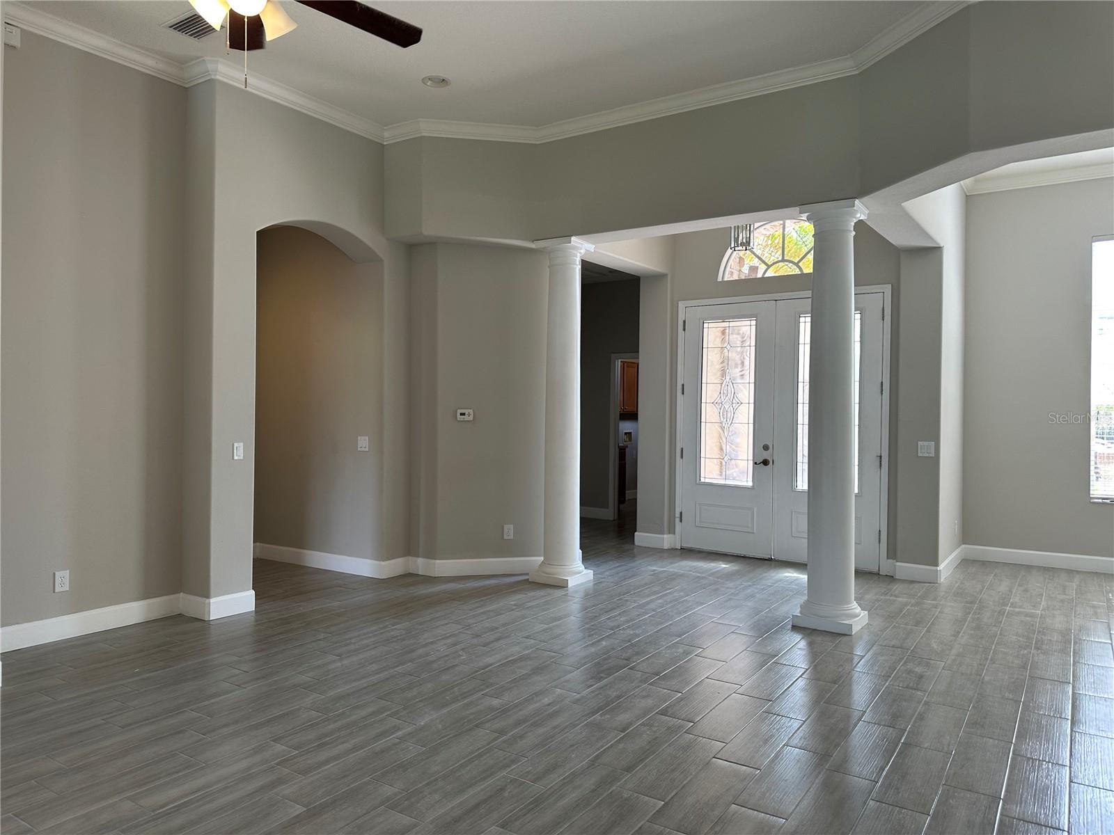 Image 31 of 48 For 1008 Arista Boulevard