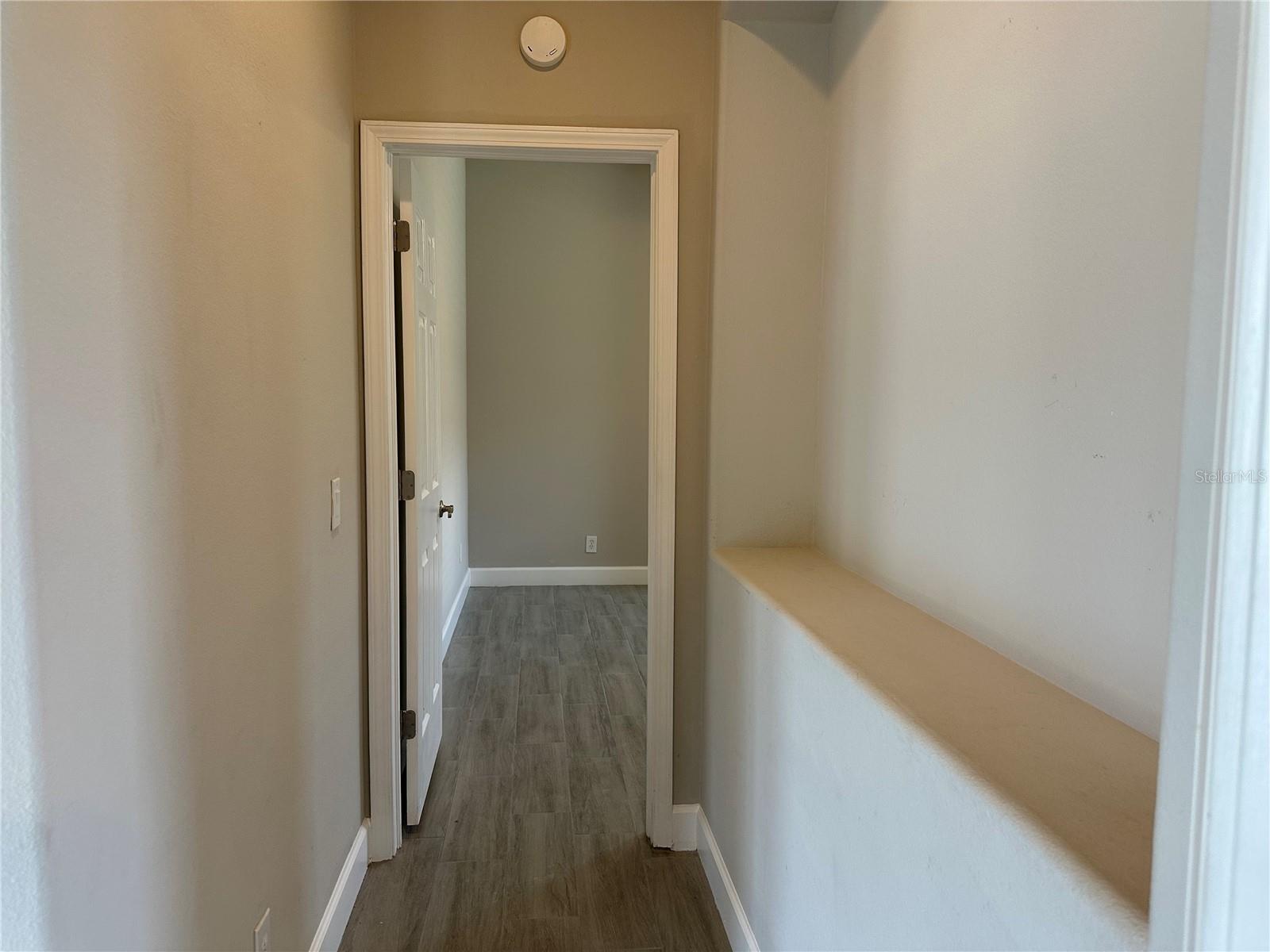 Image 36 of 48 For 1008 Arista Boulevard