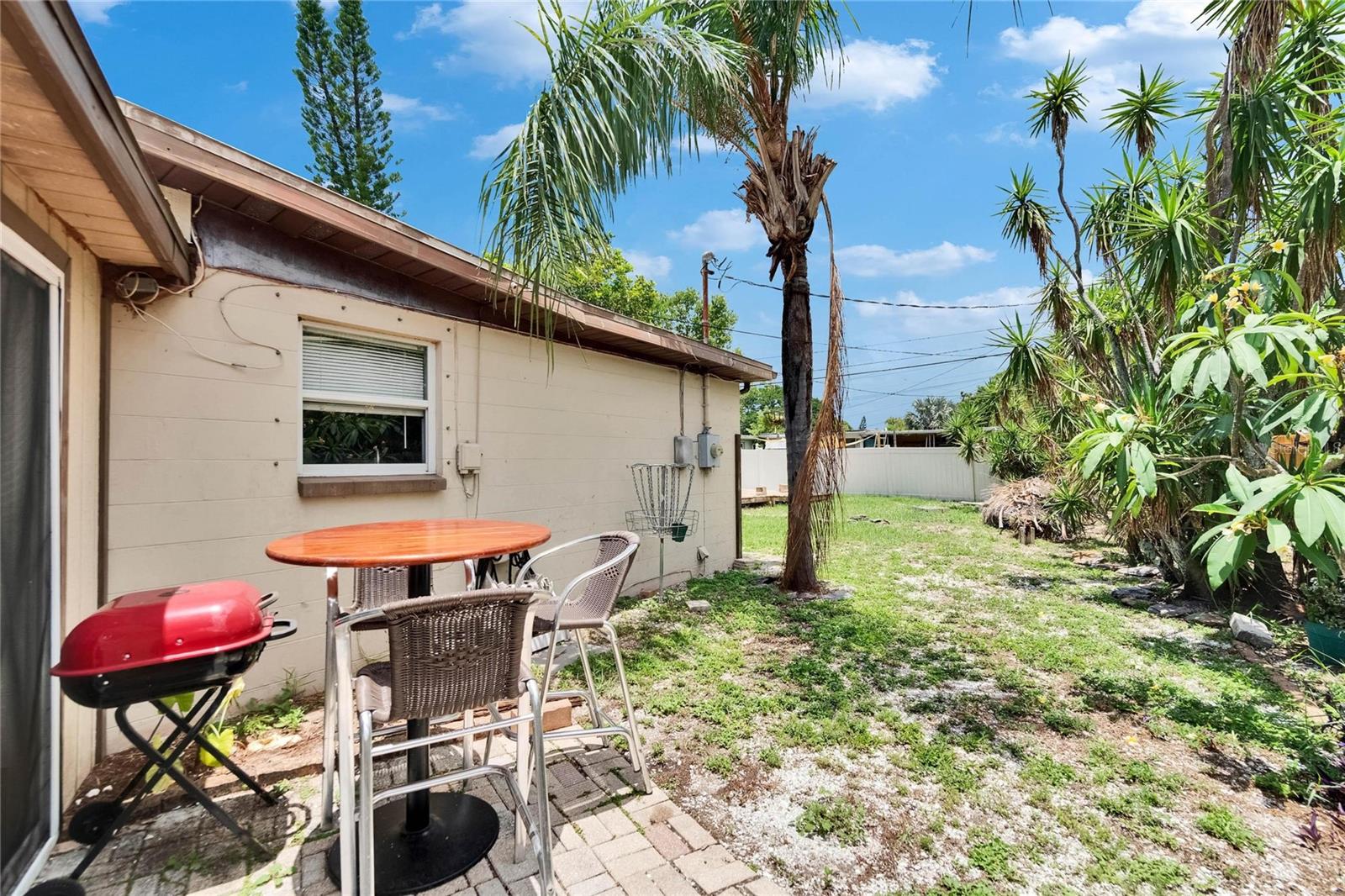 Image 41 of 42 For 10549 112th Avenue