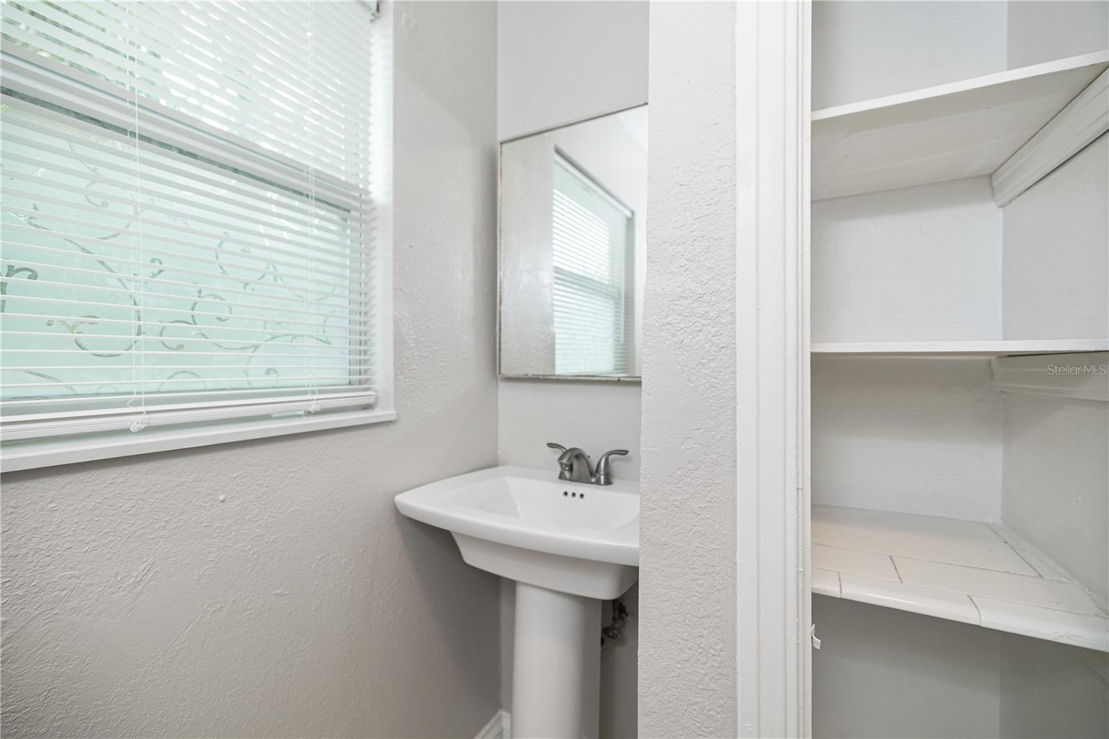Image 17 of 17 For 917 30th Avenue N 4