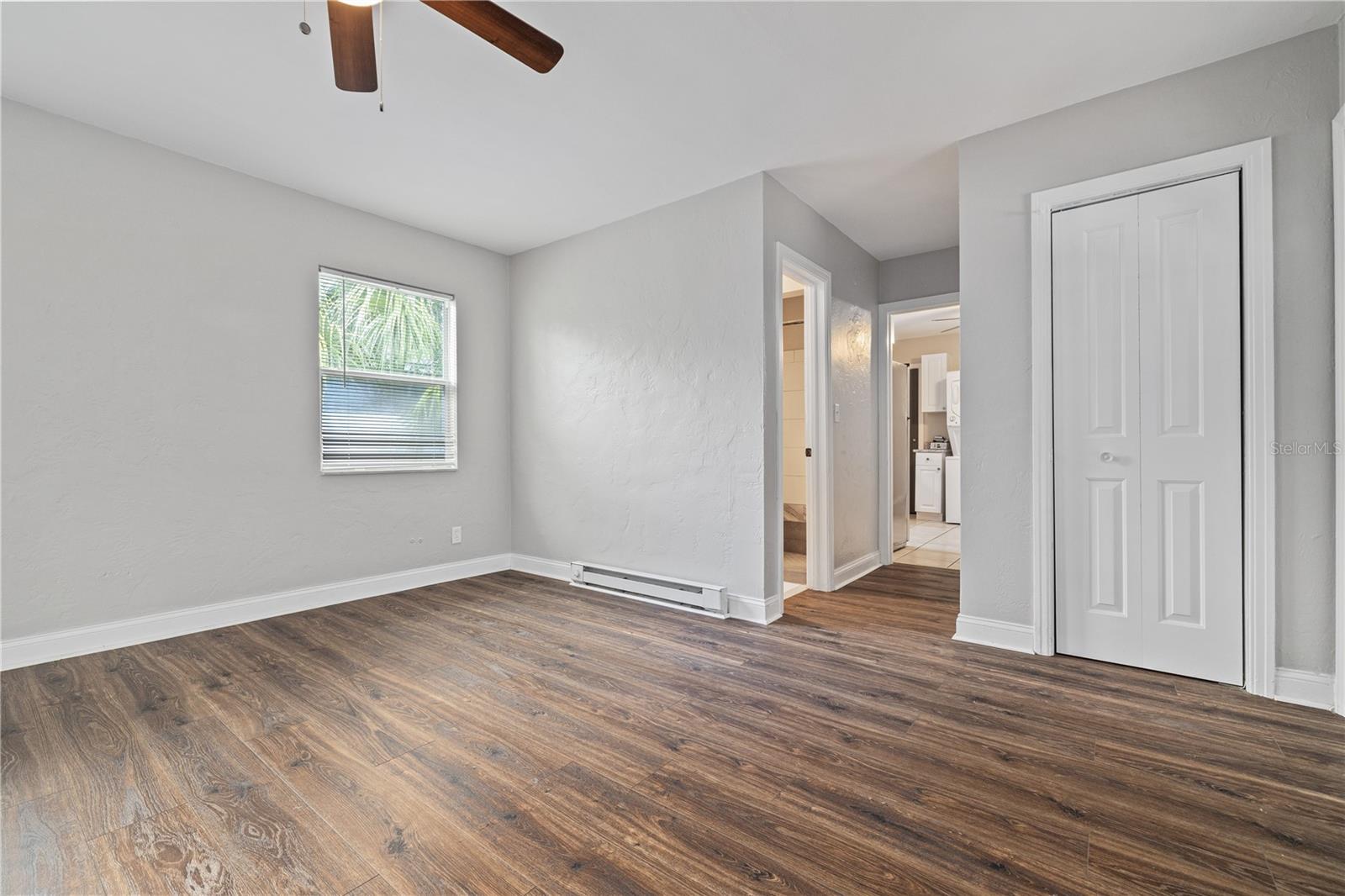 Image 7 of 17 For 917 30th Avenue N 4