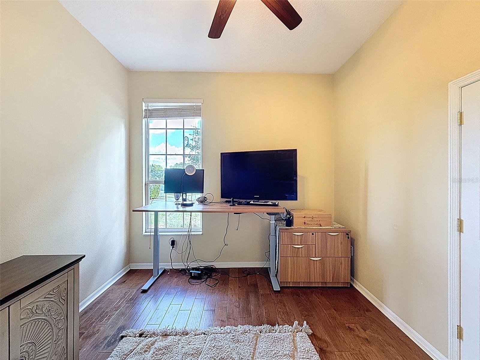 Image 17 of 100 For 22925 Collridge Drive