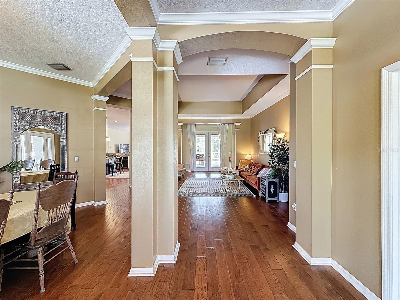 Image 18 of 100 For 22925 Collridge Drive
